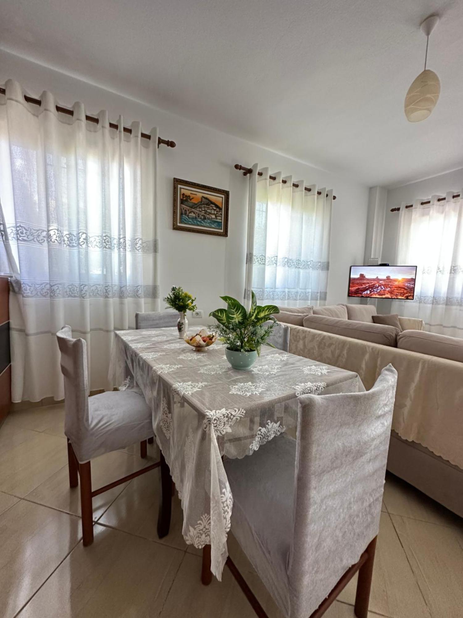 Guesthouse Xhuliano Ksamil Ngoại thất bức ảnh