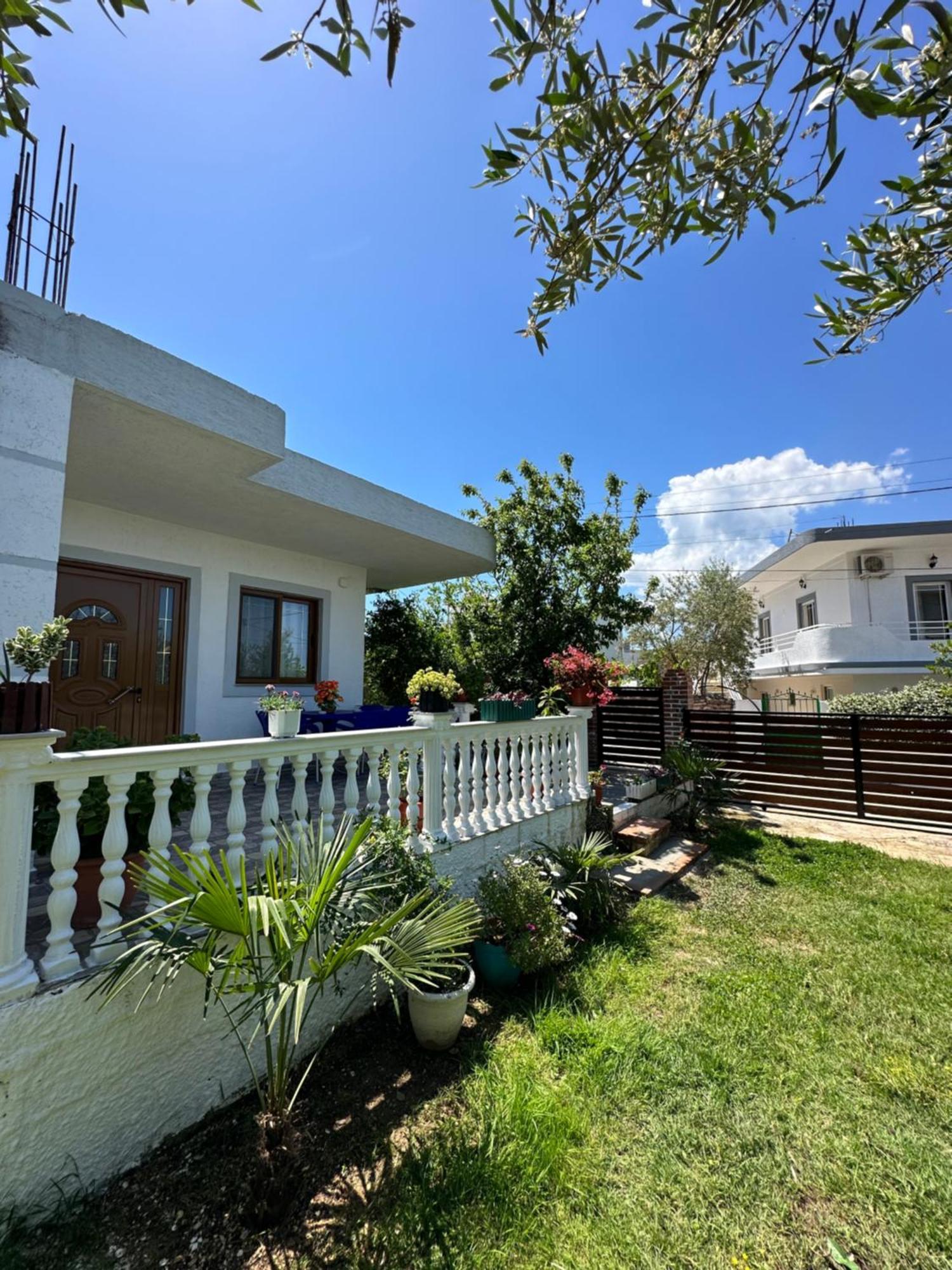Guesthouse Xhuliano Ksamil Ngoại thất bức ảnh