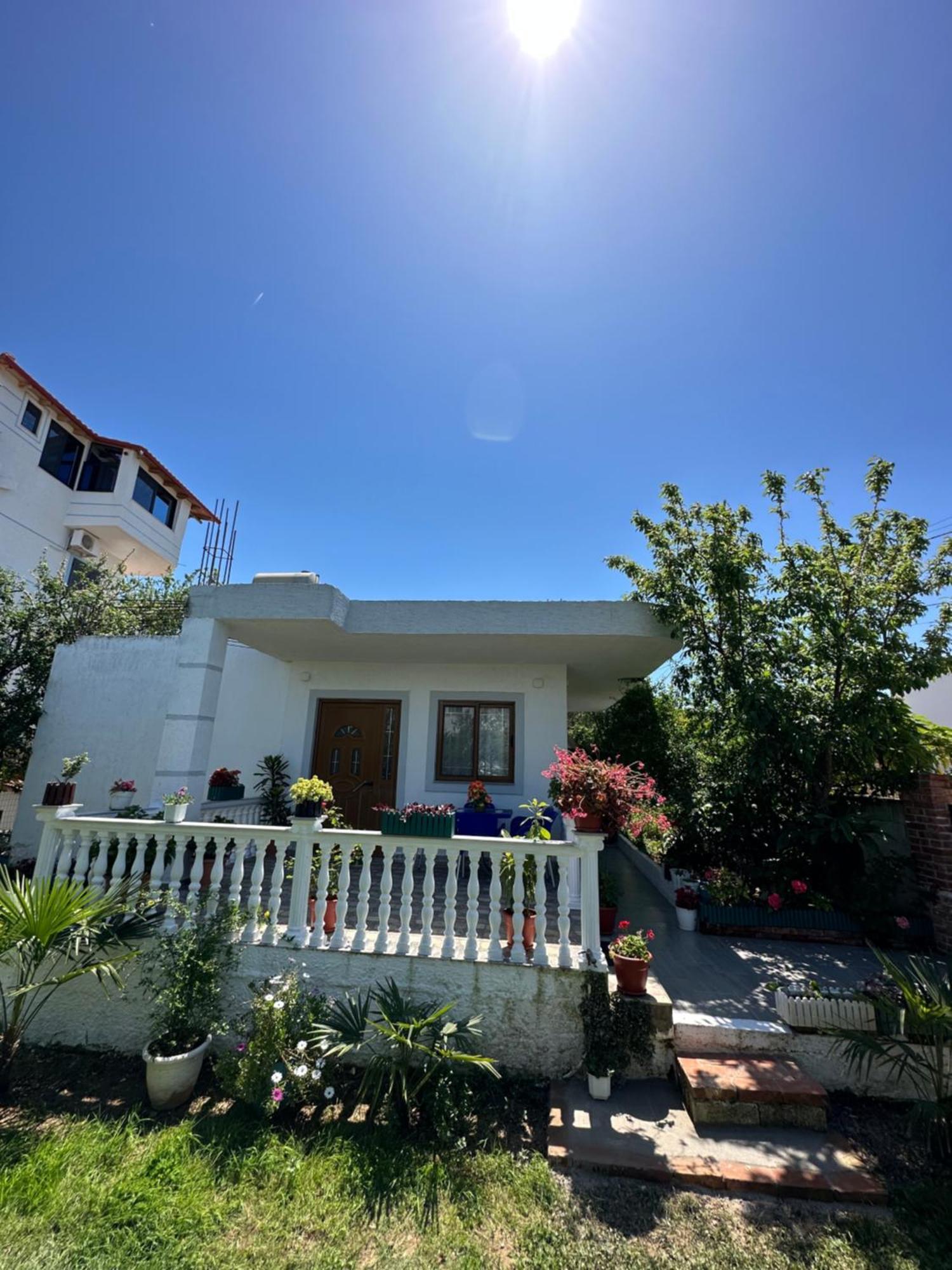 Guesthouse Xhuliano Ksamil Ngoại thất bức ảnh