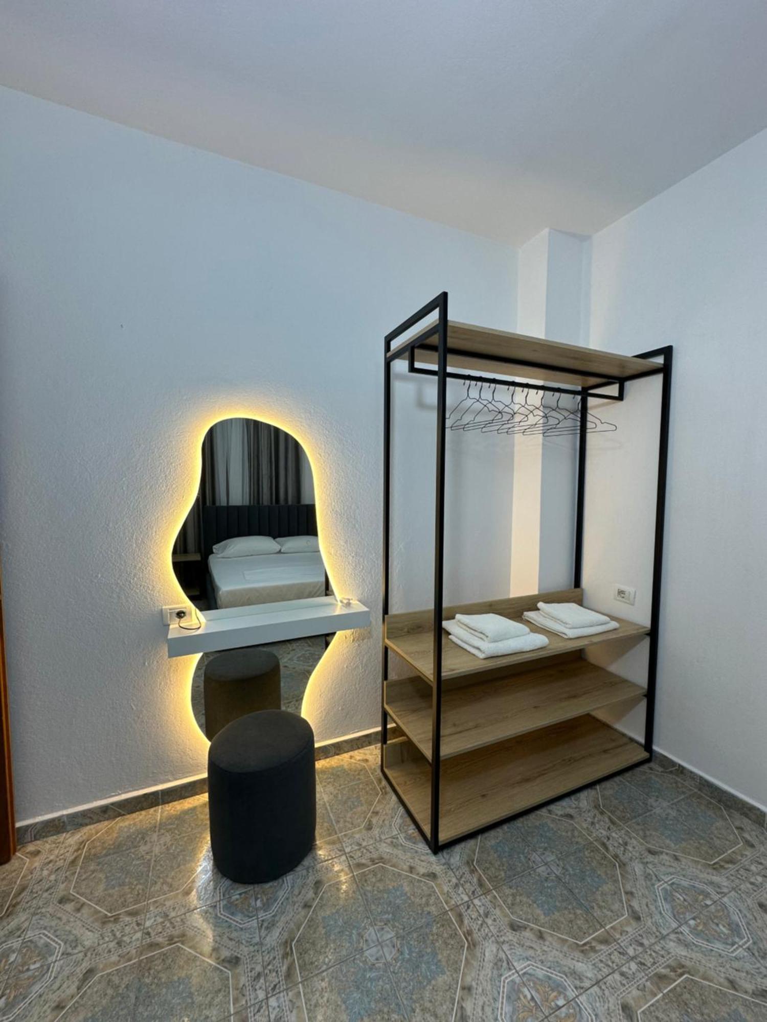 Guesthouse Xhuliano Ksamil Ngoại thất bức ảnh
